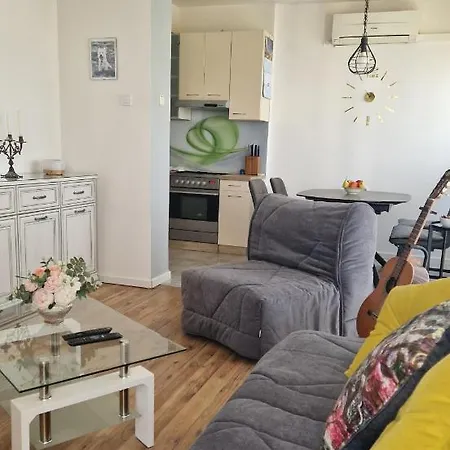 Stadium Apartman *
